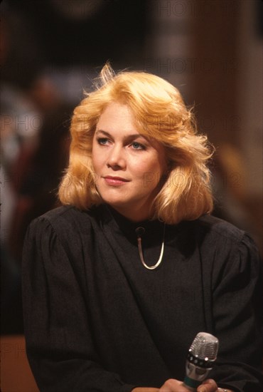 Kathleen Turner