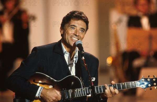 Sacha Distel