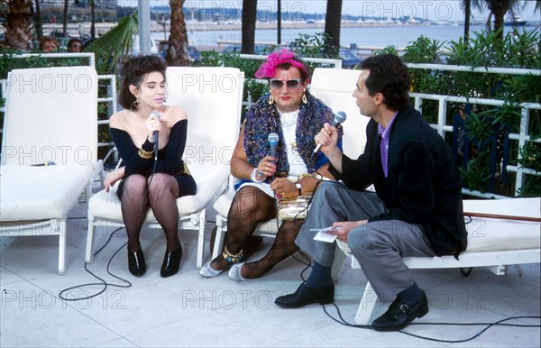 Béatrice Dalle, Coluche, et Michel Denisot