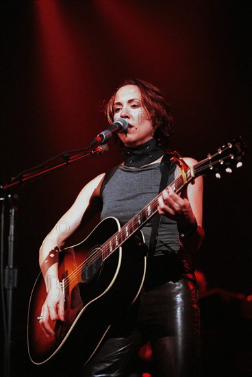 15/02/1999. PARIS: SHERYL CROW EN CONCERT, GRAND REX