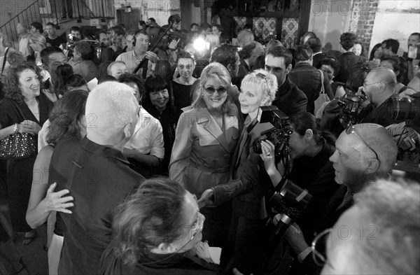 07/11/2002. Fall winter 2002-03 collections. The backstage of Jean-Paul Gaultier's fashion show