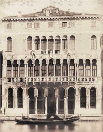 Palazzo Corner Loredan sur le Grand Canal de Venise