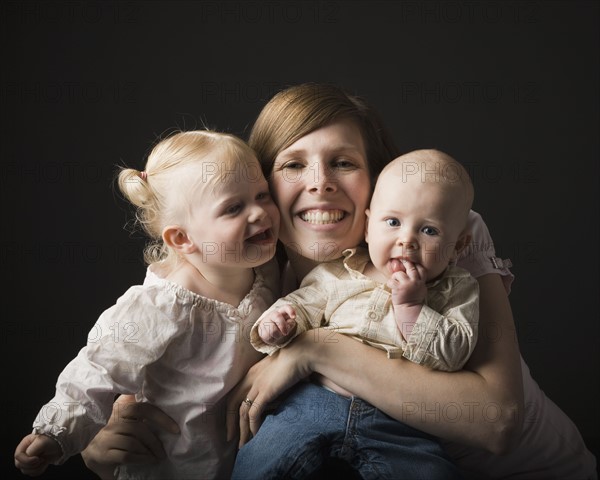 Family portrait. Photographer: Mike Kemp