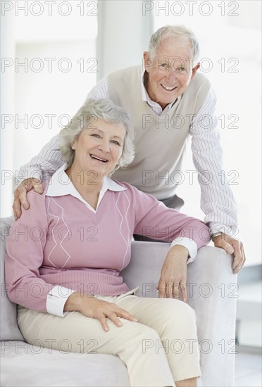 Affectionate senior couple. Photo : momentimages