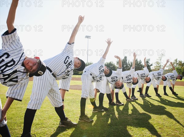 USA, California, Ladera Ranch, Boys (10-11) from little league training.