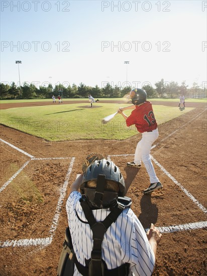 USA, California, little league baseball team (10-11) during baseball match.