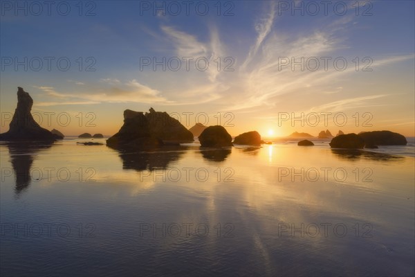 Scenic view of seascape at sunset