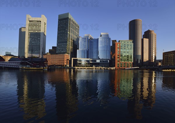 View of buildings in Fort Point Channel