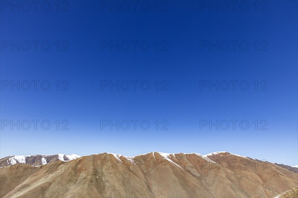 USA, Idaho, Bellevue, Mountain peaks under blue sky