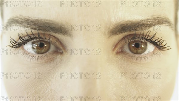 Close up of Hispanic woman's eyes