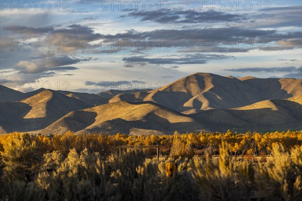 USA, Idaho, Bellevue, Hills in sunlight in Fall near Sun Valley, Bellevue, Idaho, USA