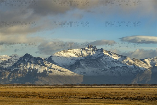 Argentina, Santa Cruz, El Calafate, Snowcapped mountains near Perito Moreno Glacier, El Calafate, Santa Cruz, Argentina