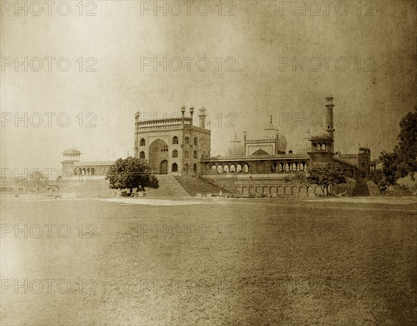 The Jama Masjid, Delhi. The Jama Masjid, the largest mosque in Delhi, built during the reign of Mughal Emperor Shah Jahan and situated opposite the Delhi Fort. Delhi, India, circa 1885. Delhi, Delhi, India, Southern Asia, Asia.