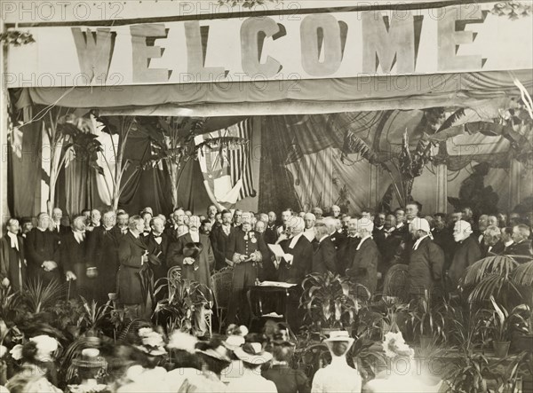 Sir Arthur Lawley is sworn in as Governor. Sir Arthur Lawley (centre) holds a bible in both hands as he is sworn in as Governor of Western Australia. Perth, Australia, 1901. Perth, West Australia, Australia, Australia, Oceania.