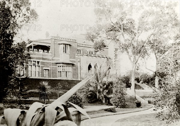 Government House, Perth. View of Perth's Government House, located in the city's business district between St. Georges Terrace and the Swan River. Perth, Australia, circa 1901. Perth, West Australia, Australia, Australia, Oceania.
