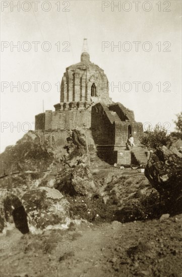 The Shankaracharya Temple. View of the Shankaracharya Temple, located in the hills southeast of Srinagar and commonly known as the Takht-i-Sulaiman (Throne of Solomon). Srinagar, Jammu and Kashmir State, India, circa 1927. Srinagar, Jammu and Kashmir, India, Southern Asia, Asia.