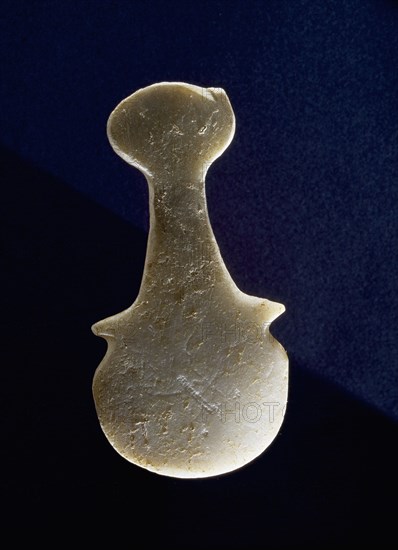 Female shaped figure