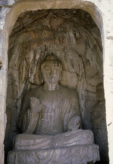 The Longmen cave temple complex which extends for about 1000m along the Yi River