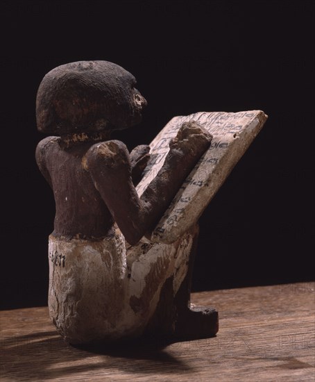 Wooden model of a scribe