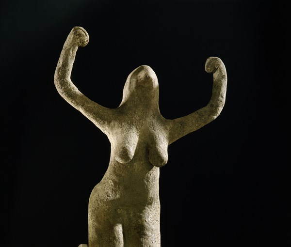 Statuette of a woman   Bird deity