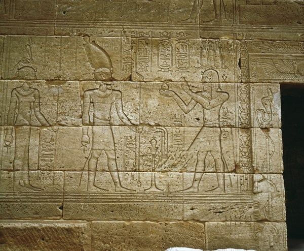 Relief depiction of an offering scene