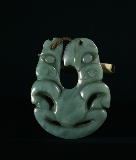 Hei matau (fish hook) pendant made of jade, given by a Ngapuhi Maori chief to a British captain in 1834