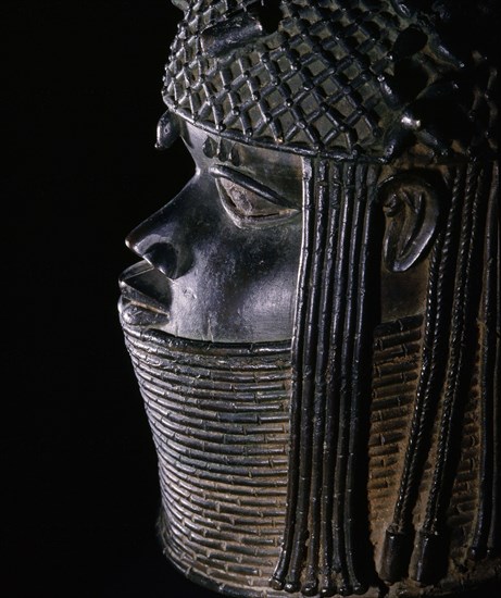 A head of an Oba (Benin king) from an ancestral shrine