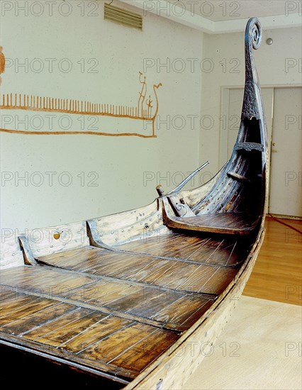 Model of the Oseberg Ship