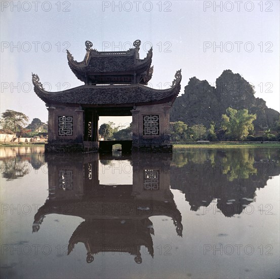 View of the detached "floating" belfry of the Thien Phuc temple