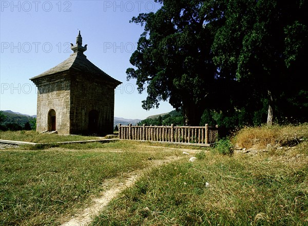 The Simenta (Four-door) pagoda at Qianfoyan