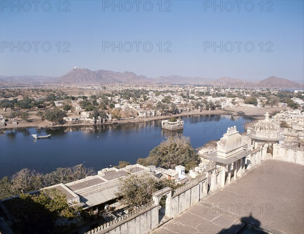 The lake city of Udaipur, Rajasthan