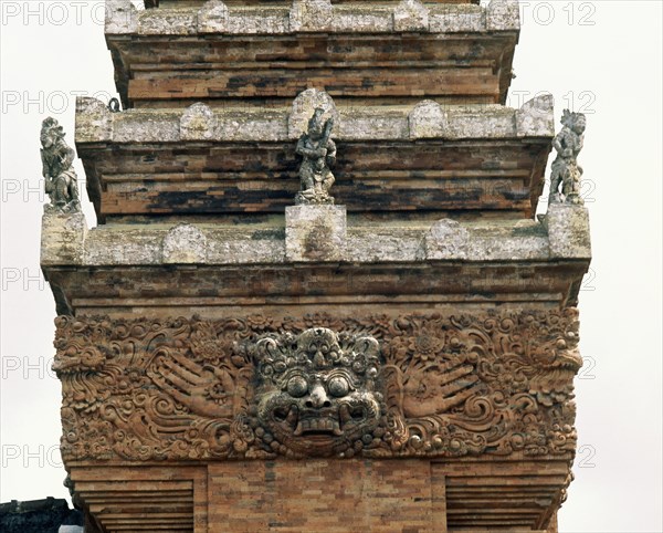 The tiered structure of Balinese Hindu shrines reproduces the three levels of the cosmos: the under-world, the world of humanity and the towering celestial mountain of the gods