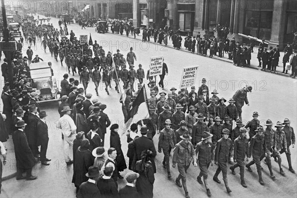 Scouts In Liberty Loan Drive