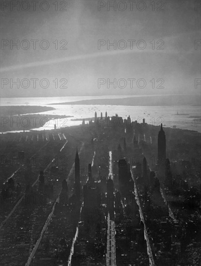 MIdtown Manhattan At Dusk