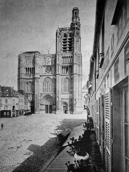 Cathedral, sens, burgundy