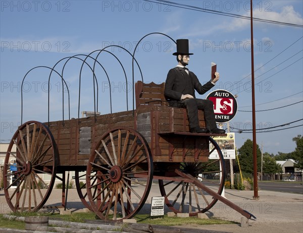 Abe Lincoln sits on a wagon, Route 66, Lincoln, Illinois 2006