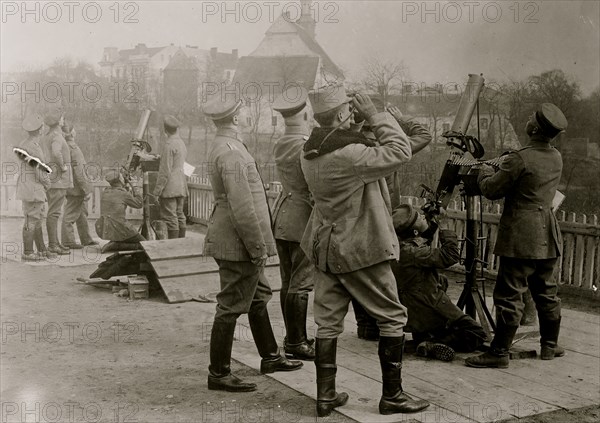 German Anti - Aircraft Gun