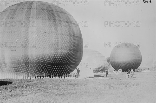 Balloons on field prior to start of race, Indianapolis