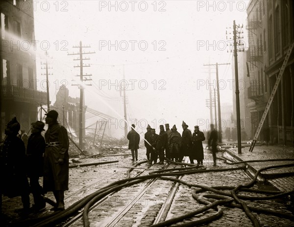 Baltimore fire, 1904] Fighting the fire on Balto. St. 1904