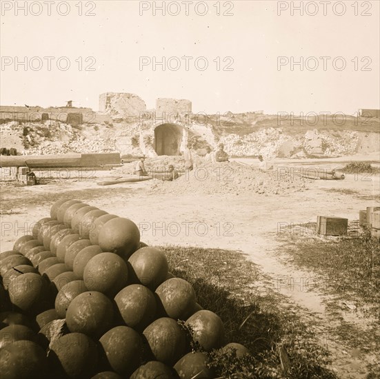 Charleston, South Carolina (vicinity). Interior view of Fort Moultrie. (Sullivan's Island) 1865