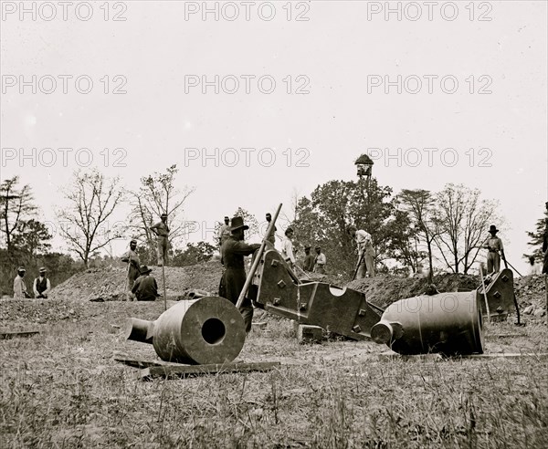 James River, Va. Work party and mortars at "Butler's Crow's Nest" 1863