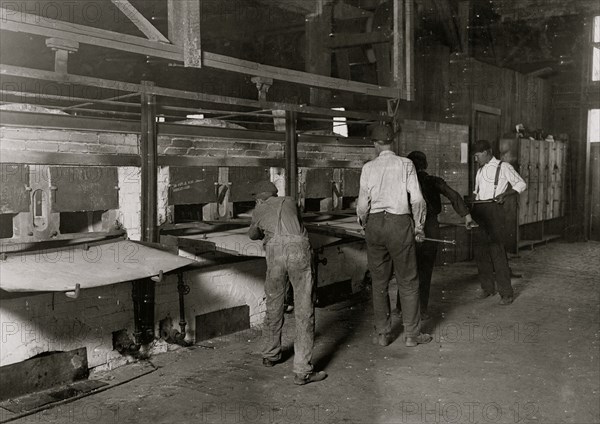 Mannington Glass Works. Uses no small boys (below 15): These are average: manager said they do not believe in working boys that ought to be in school. 1908