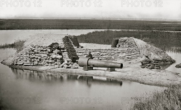 Morris Island, South Carolina. Battery Hays. One 8-inch Parrot Rifle, dismounted. Breaching battery against Fort Sumter 1863