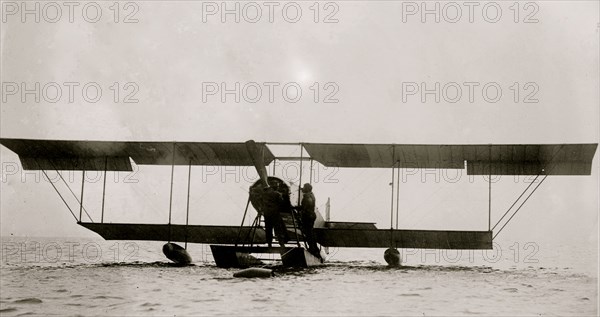 Commander Samson arrives at South Sea after flying from Eastchurch. Mooring the hydroplane