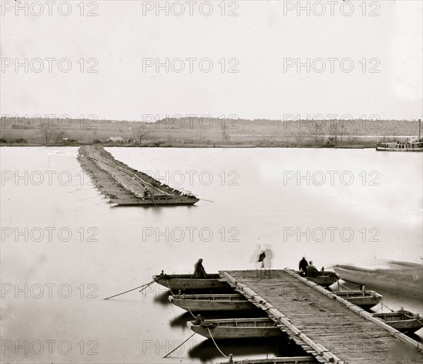 ones' Landing, Virginia (vicinity). Pontoon bridge (open for steamers) across the James River 1863