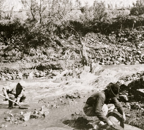 Placer mining near the Yukon River, Alaska 1927