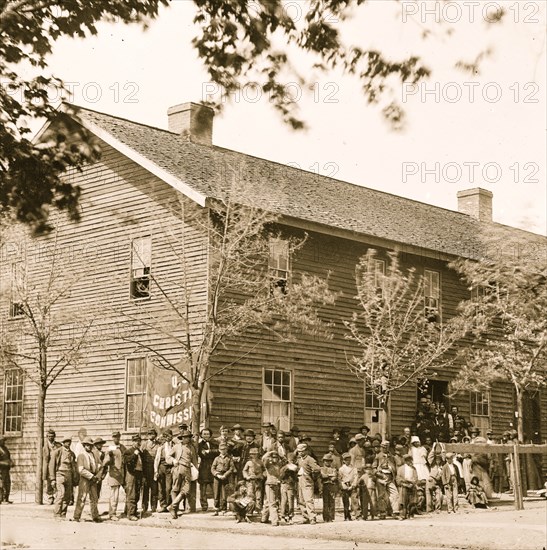 Richmond, Va. Crowd before headquarters of the U.S. Christian Commission 1865