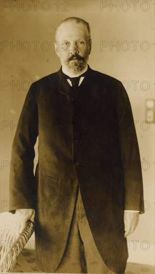 Serge Witte in his room at the Wentworth Hotel, Portsmouth 1905