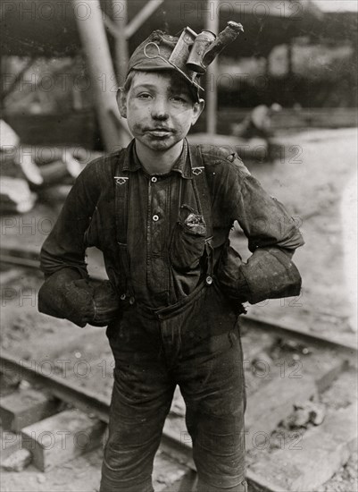 Tipple Boy, Turkey Knob Mine, Macdonald, W. Va.  1908