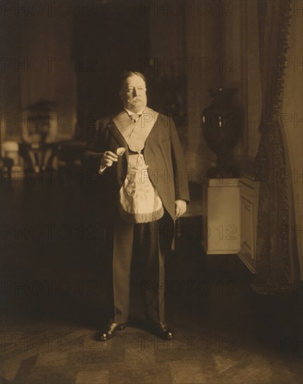 President William Howard Taft in Masonic Regalia 1911